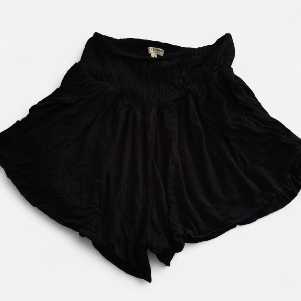 EARTHBOUND Black High Waist Women's Shorts